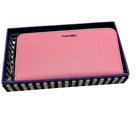 NWT Marc Tetro Black Cat Zipper Wallet Credit Card Holder Coins Gift - Picture 3 of 3